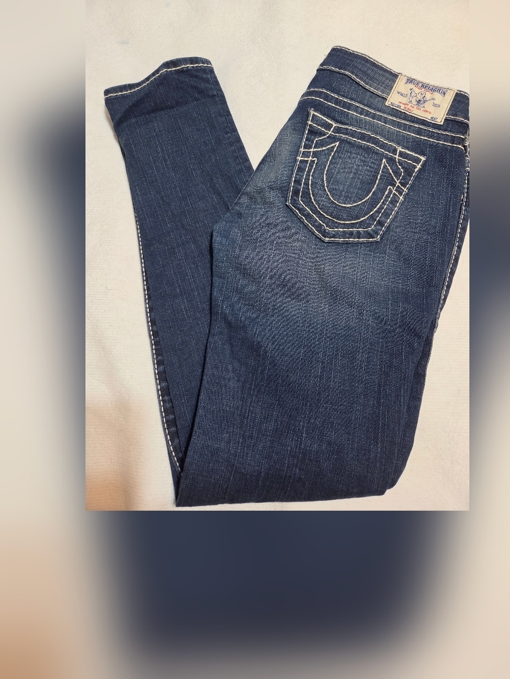 True Religion Women's Indigo Skinny Jeans with Contrast Stitching. Sz 29